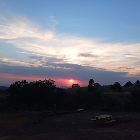 Campground At Sequoia Mountain Farms - Bring Your Own Tent Or Rv - No Bedrooms Or Beds Provided Miramonte Eksteriør bilde