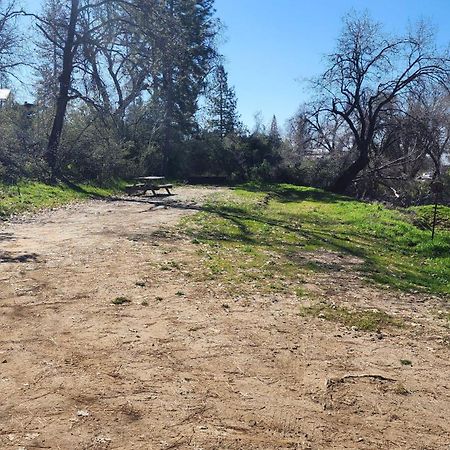 Campground At Sequoia Mountain Farms - Bring Your Own Tent Or Rv - No Bedrooms Or Beds Provided Miramonte Eksteriør bilde