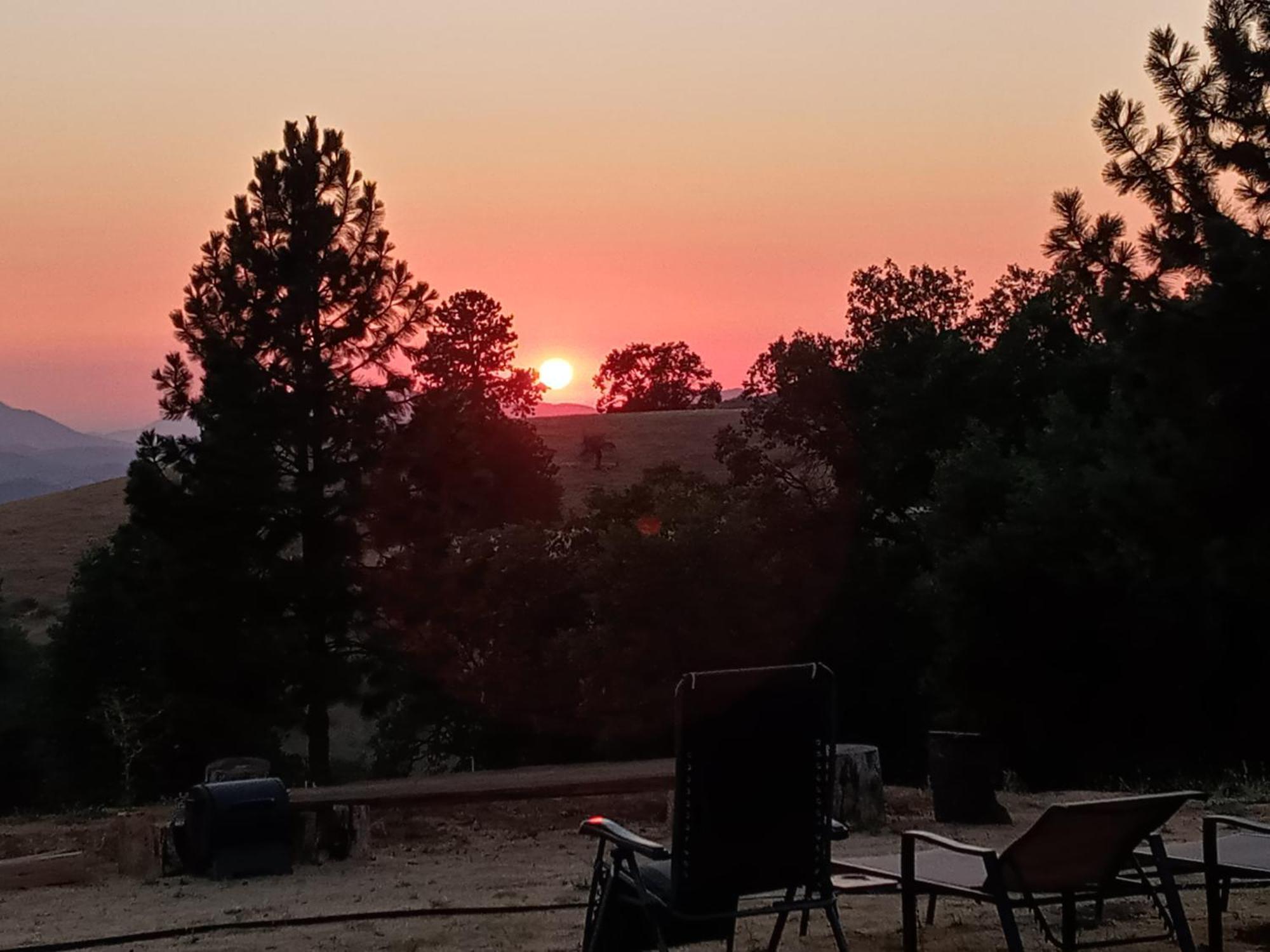 Campground At Sequoia Mountain Farms - Bring Your Own Tent Or Rv - No Bedrooms Or Beds Provided Miramonte Eksteriør bilde